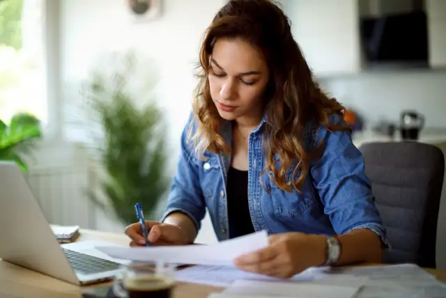Estratégias para lidar com dívidas estudantis